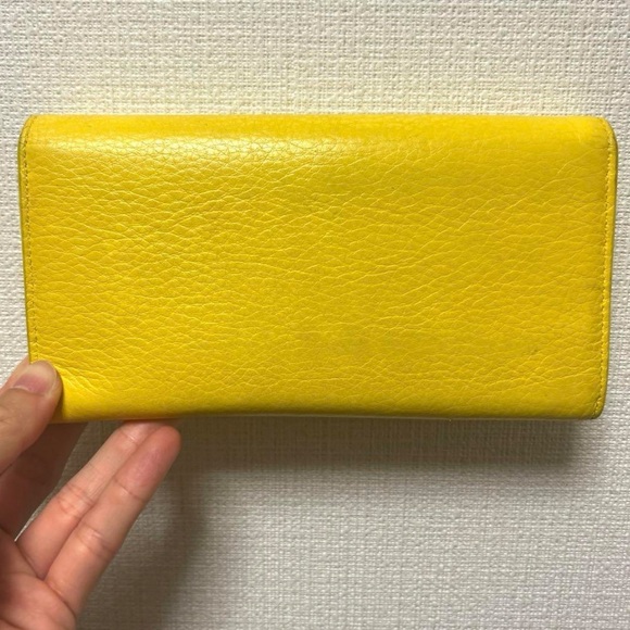 Balenciaga Yellow Leather Wallet with Envelope Design - Picture 5 of 5